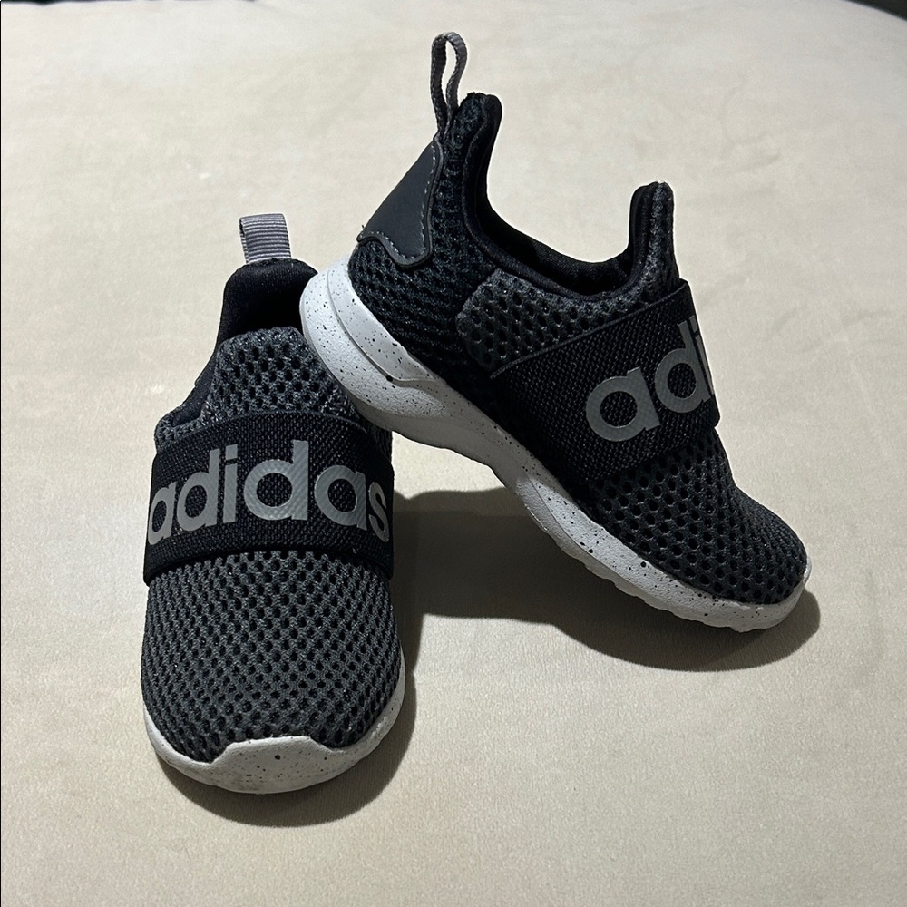 Adidas Kids Toddler 6K Black and White Slip-On Mesh Sneakers